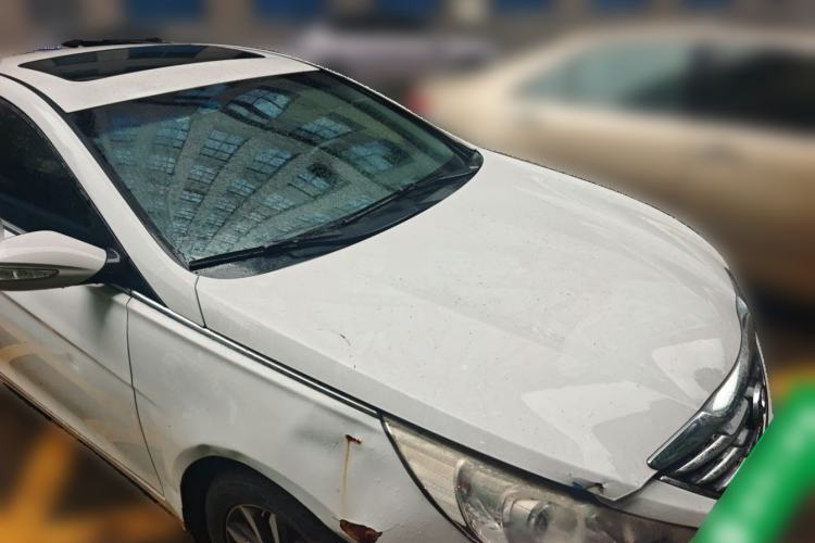 Used Hyundai Sonata 2013 2.0L Automatic Leading Edition Front Right 45 Deg