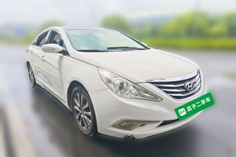 Used Hyundai Sonata 2013 2.0L Automatic Leading Edition Front Right 45 Deg