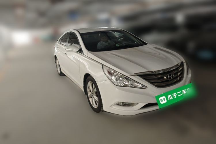 Used Hyundai Sonata 2013 2.0L Automatic Fashion Edition Front Right 45 Deg