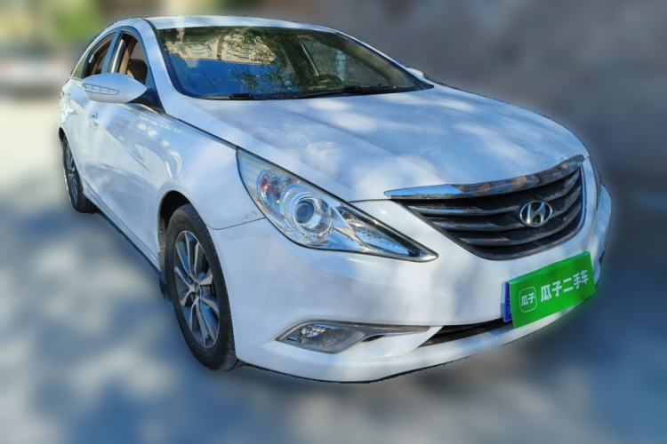 Used Hyundai Sonata 2013 2.0L Automatic Fashion Edition Front Right 45 Deg