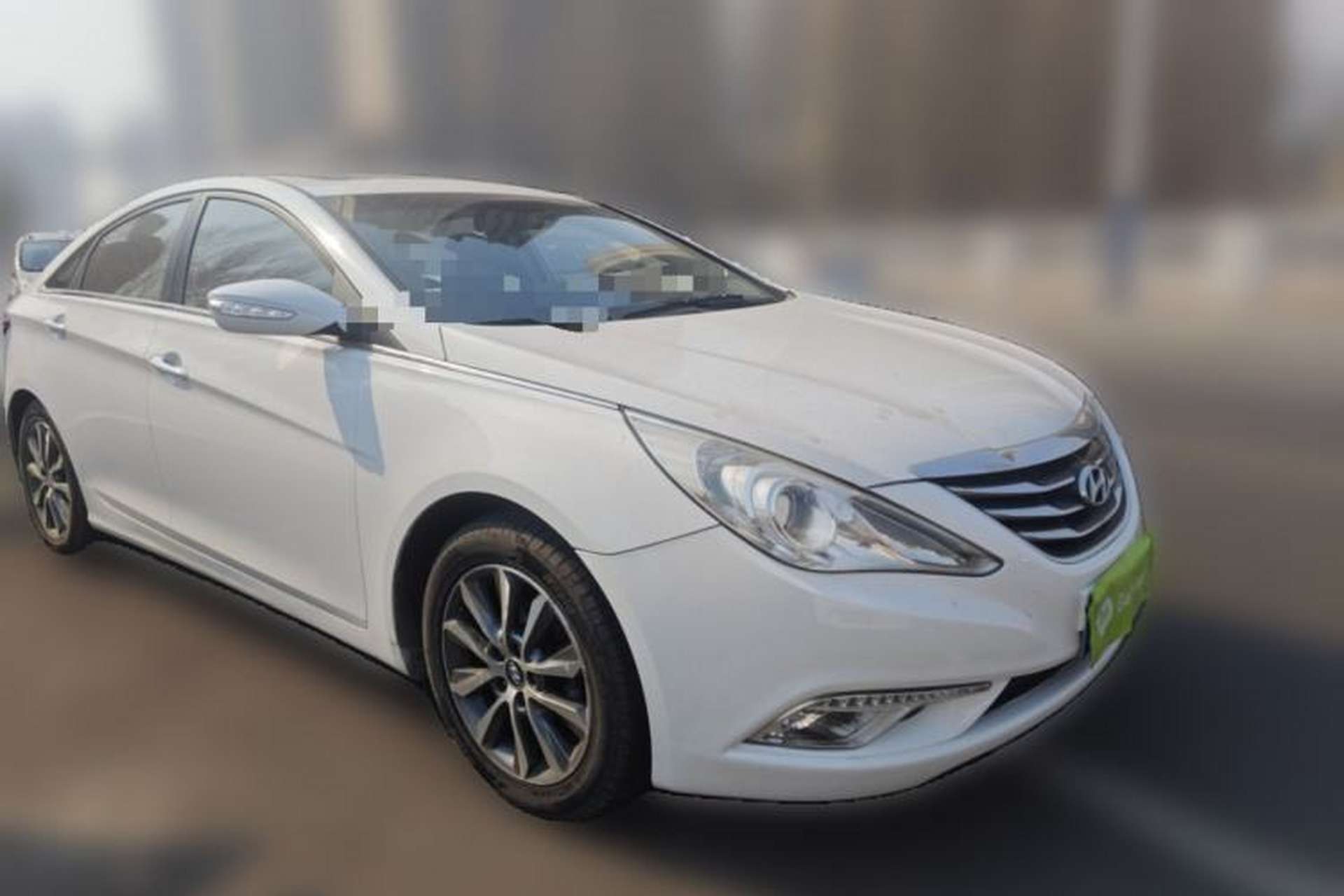 Used Hyundai Sonata 2013 2.0L Automatic Leading Edition Front Right 45 Deg
