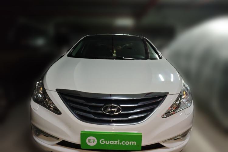 Used Hyundai Sonata 2013 2.4L Automatic Luxury Version China IV Standard Front