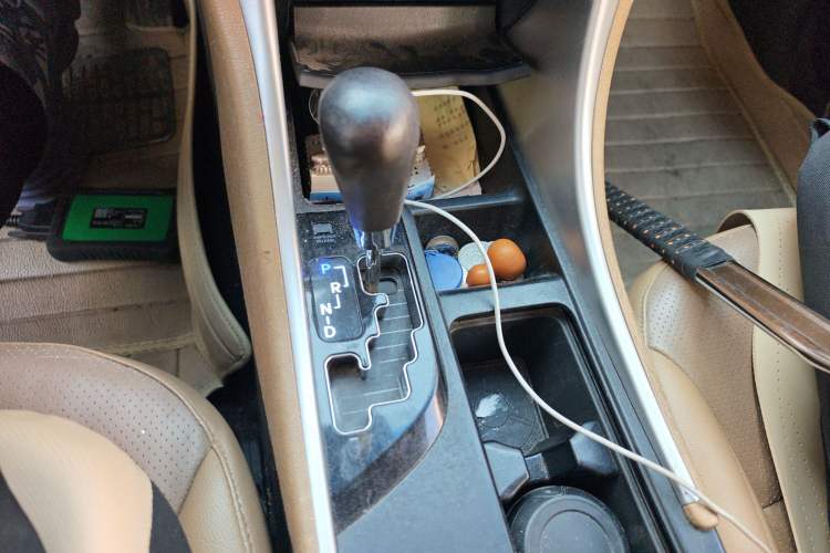 Used Hyundai Sonata 2013 2.0L Automatic Fashion Edition Gear Lever