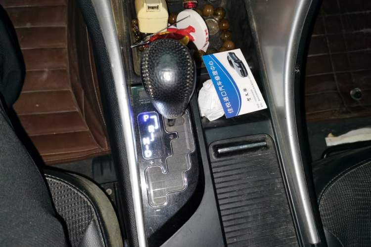 Used Hyundai Sonata 2013 2.0L Automatic Fashion Edition Gear Lever