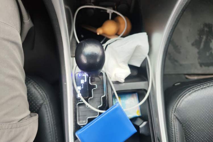 Used Hyundai Sonata 2013 2.0L Automatic Leading Edition Gear Lever