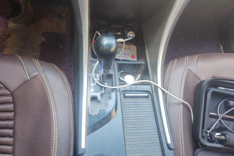 Used Hyundai Sonata 2013 2.0L Automatic Fashion Edition Gear Lever