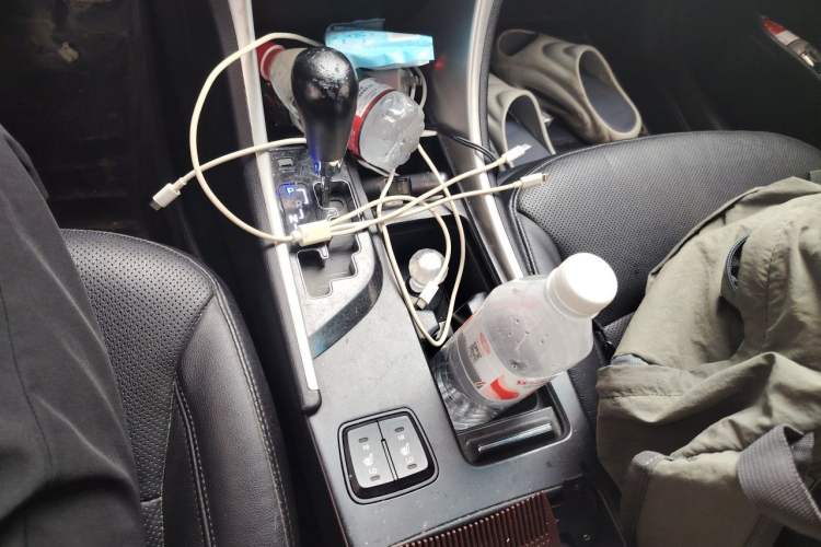Used Hyundai Sonata 2013 2.0L Automatic Luxury Edition Gear Lever
