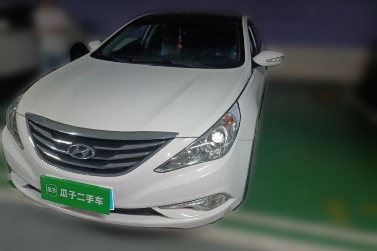 Used Hyundai Sonata 2013 2.4L Automatic Leading Edition China IV Standard Guazi used car, China used car export, Used car for sale, Used cars, Cheapest cars for sale