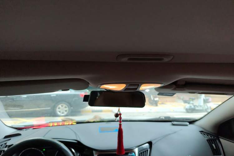 Used Hyundai Sonata 2013 2.0L Automatic Leading Edition Headliner