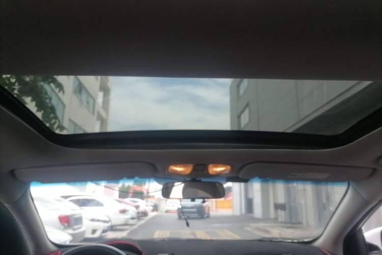 Used Hyundai Sonata 2013 2.0L Automatic Luxury Edition Headliner
