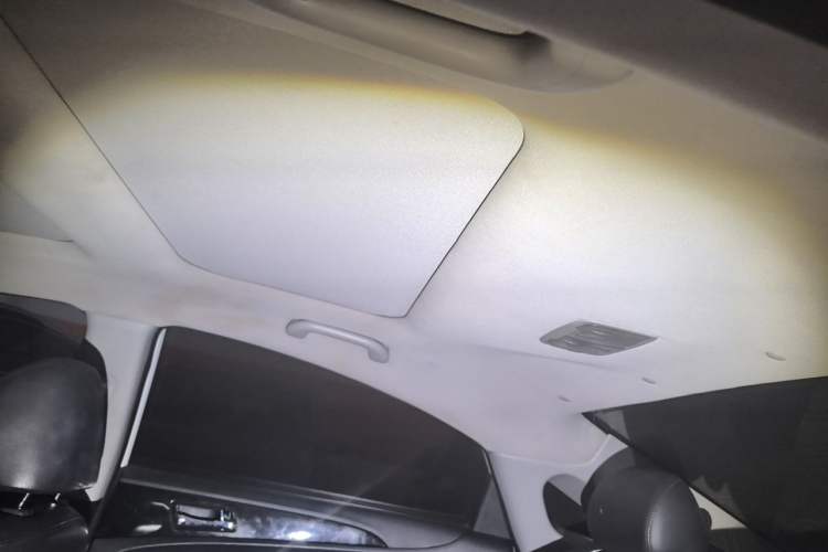 Used Hyundai Sonata 2013 2.4L Automatic Leading Edition China IV Standard Headliner