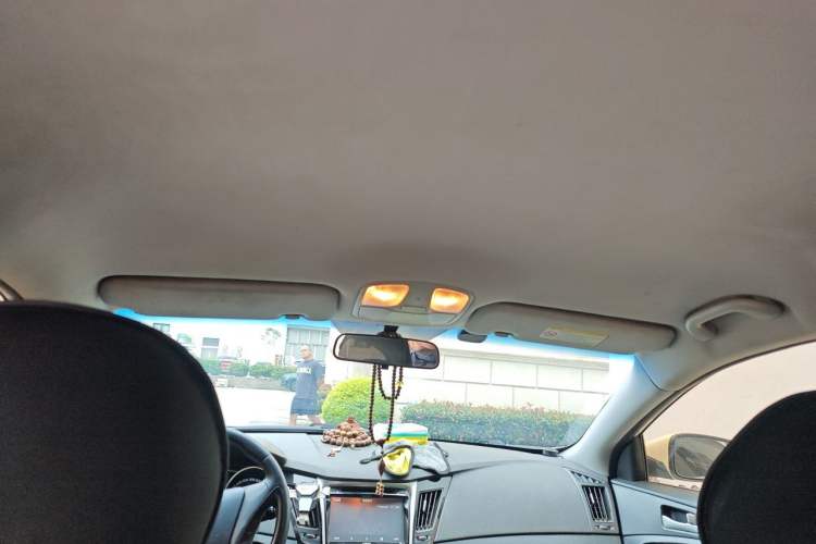 Used Hyundai Sonata 2013 2.0L Automatic Fashion Edition Headliner