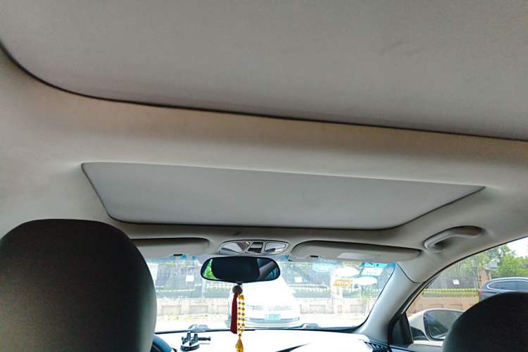 Used Hyundai Sonata 2013 2.0L Automatic Luxury Edition Headliner