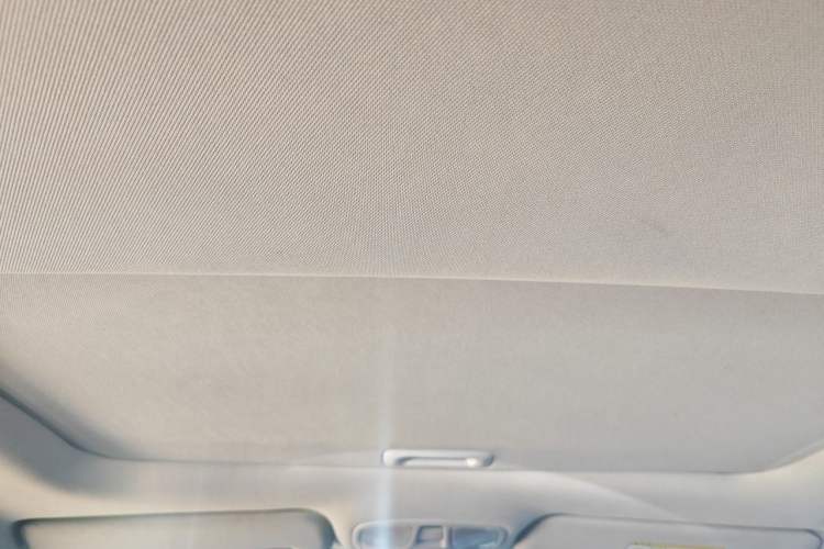 Used Hyundai Sonata 2013 2.0L Automatic Luxury Edition Headliner