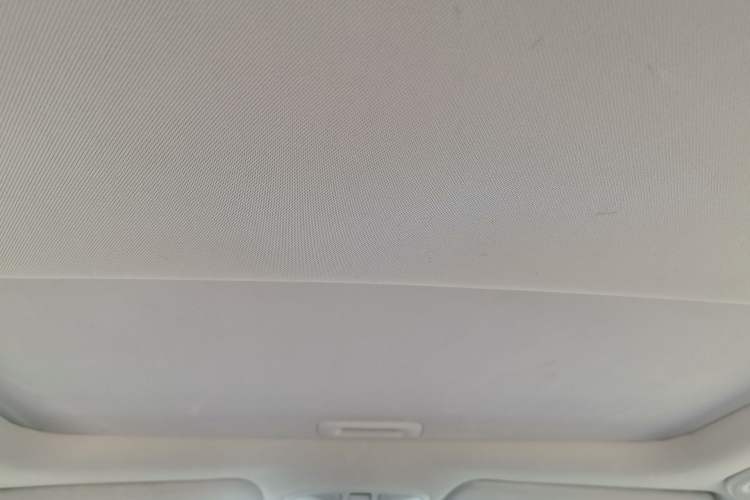 Used Hyundai Sonata 2013 2.0L Automatic Luxury Edition Headliner