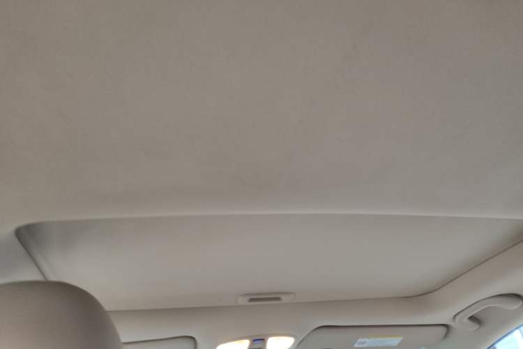 Used Hyundai Sonata 2013 2.0L Automatic Luxury Edition Headliner