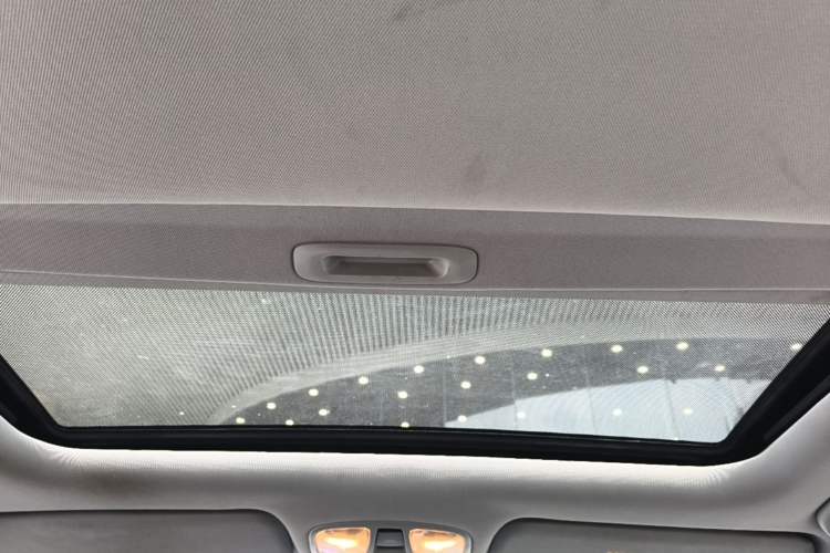 Used Hyundai Sonata 2013 2.0L Automatic Luxury Edition Headliner