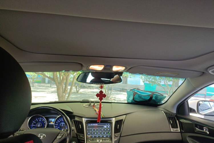 Used Hyundai Sonata 2013 2.4L Automatic Leading Edition China V Standard Headliner