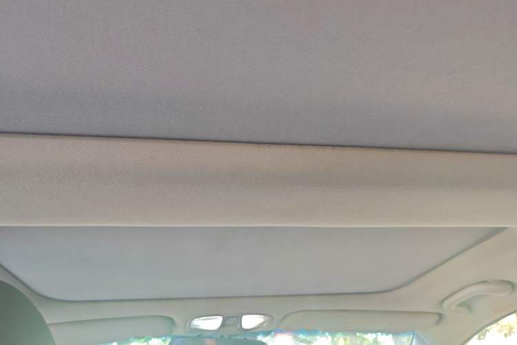 Used Hyundai Sonata 2013 2.4L Automatic Leading Edition China IV Standard Headliner