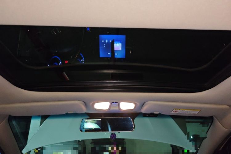 Used Hyundai Sonata 2013 2.4L Automatic Luxury Version China IV Standard Headliner