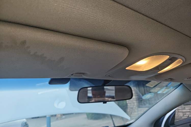 Used Hyundai Sonata 2013 2.0L Automatic Leading Edition Headliner
