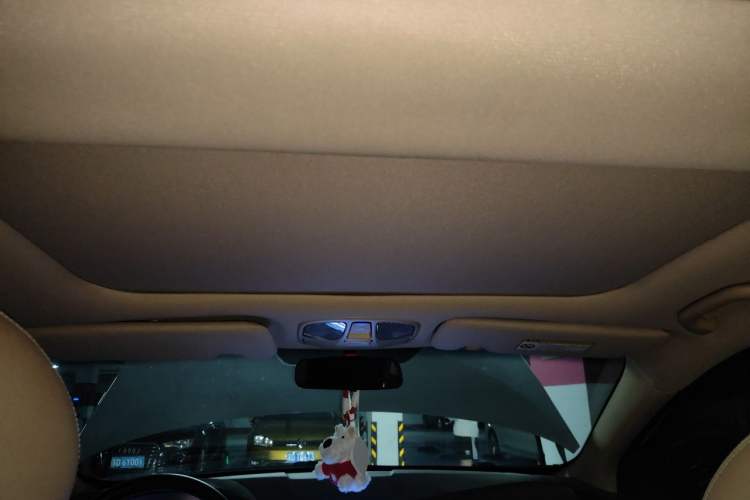 Used Hyundai Sonata 2013 2.0L Automatic Luxury Edition Headliner