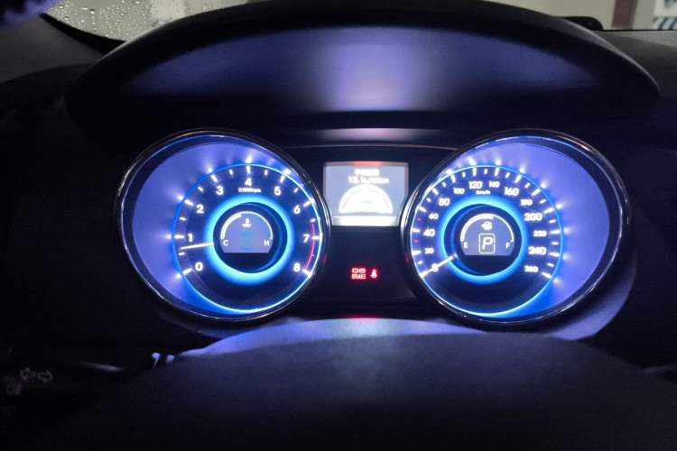 Used Hyundai Sonata 2013 2.0L Automatic Prestige Edition Instrument Cluster