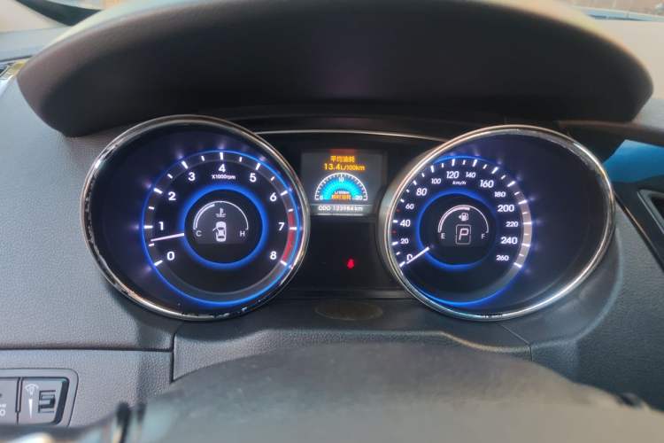 Used Hyundai Sonata 2013 2.4L Automatic Leading Edition China V Standard Instrument Cluster