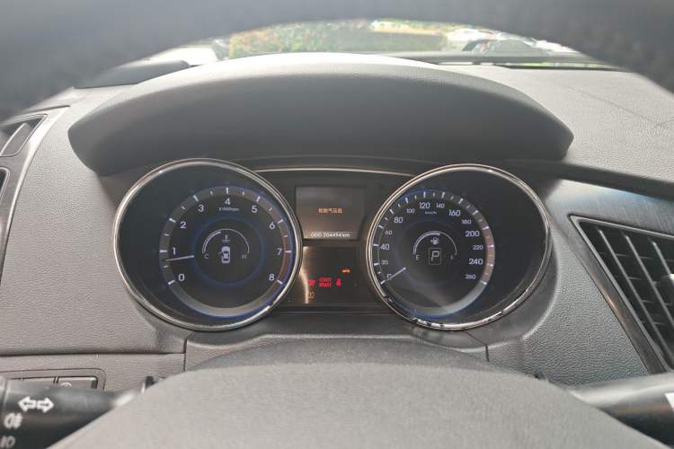 Used Hyundai Sonata 2013 2.0L Automatic Luxury Edition Instrument Cluster