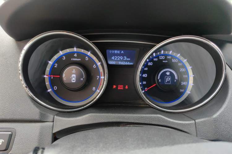 Used Hyundai Sonata 2013 2.0L Automatic Fashion Edition Instrument Cluster