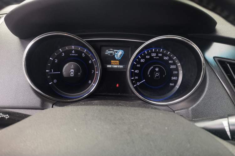 Used Hyundai Sonata 2013 2.4L Automatic Luxury Version China IV Standard Instrument Cluster