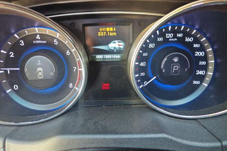 Used Hyundai Sonata 2013 2.0L Automatic Luxury Edition Instrument Cluster
