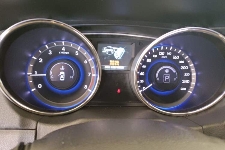 Used Hyundai Sonata 2013 2.4L Automatic Leading Edition China V Standard Instrument Cluster