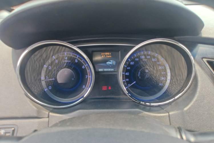 Used Hyundai Sonata 2013 2.0L Automatic Luxury Edition Instrument Cluster