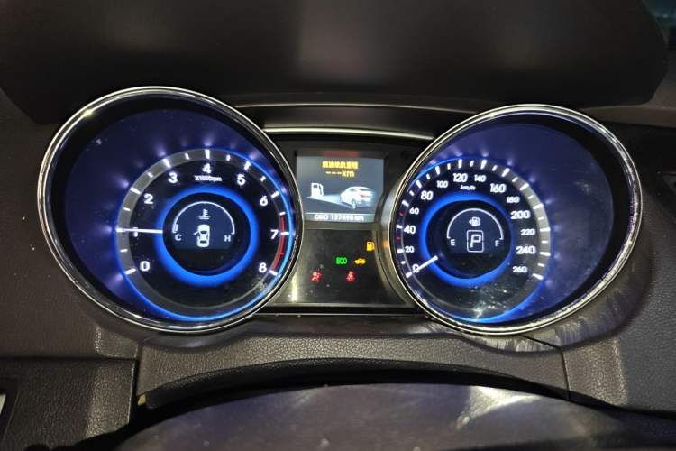 Used Hyundai Sonata 2013 2.4L Automatic Luxury Version China IV Standard Instrument Cluster