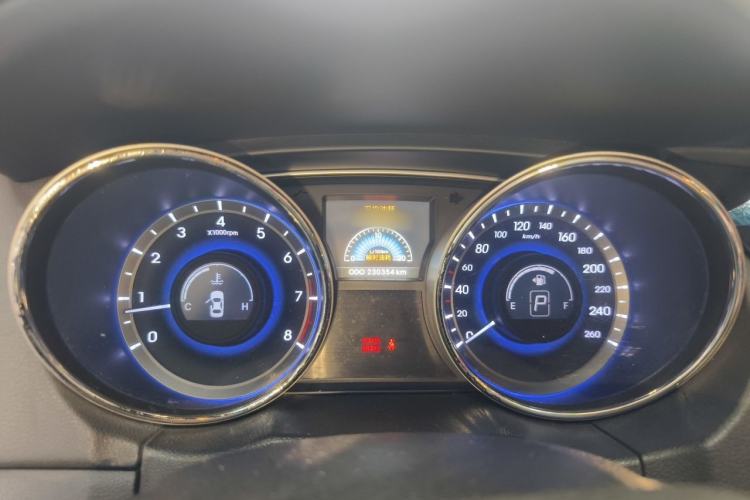 Used Hyundai Sonata 2013 2.4L Automatic Luxury Version China IV Standard Instrument Cluster