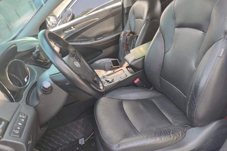 Used Hyundai Sonata 2013 2.0L Automatic Prestige Edition Left Front Seat