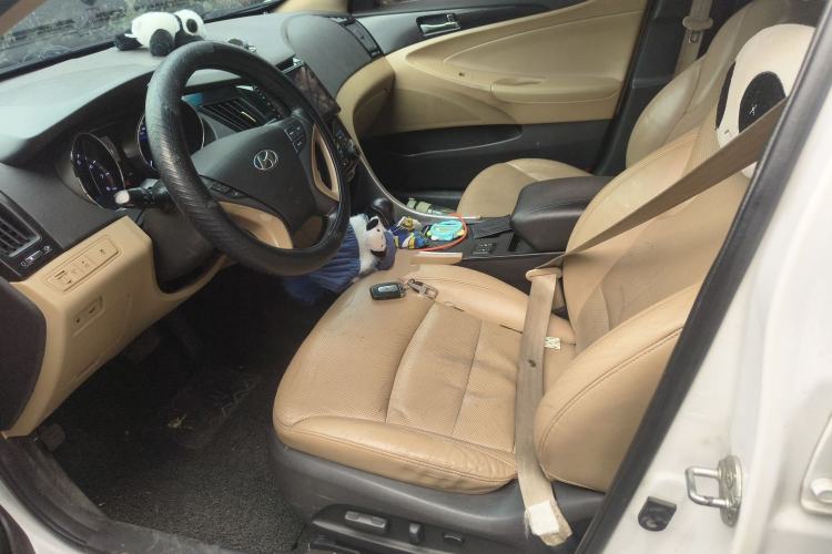 Used Hyundai Sonata 2013 2.4L Automatic Luxury Version China IV Standard Left Front Seat