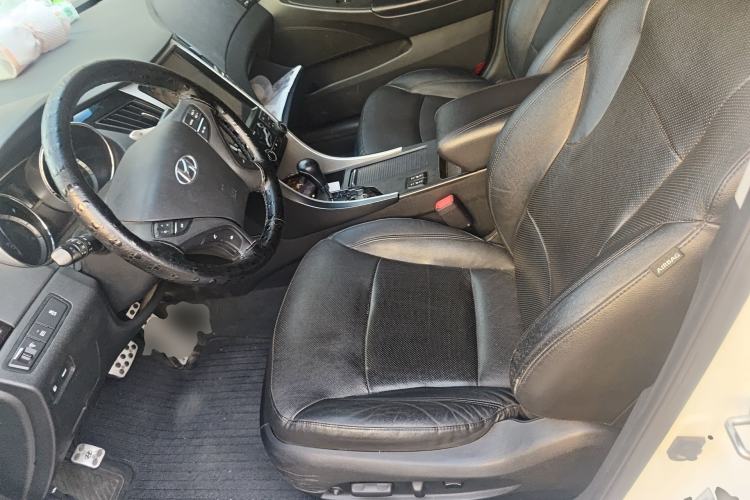 Used Hyundai Sonata 2013 2.4L Automatic Prestige Version China IV Standard Left Front Seat