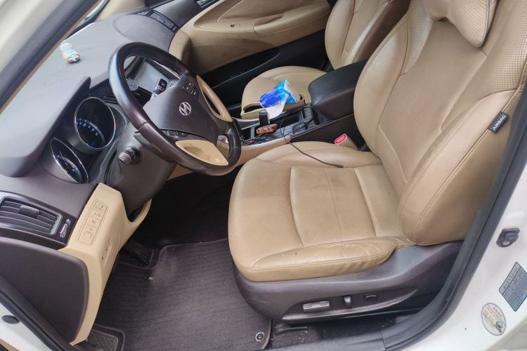 Used Hyundai Sonata 2013 2.0L Automatic Luxury Edition Left Front Seat