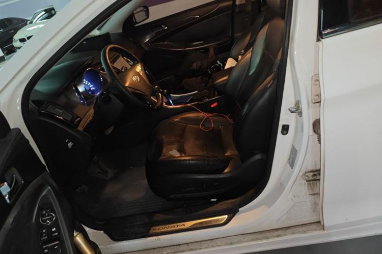 Used Hyundai Sonata 2013 2.4L Automatic Leading Edition China IV Standard Left Front Seat