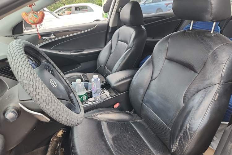Used Hyundai Sonata 2013 2.0L Automatic Luxury Edition Left Front Seat