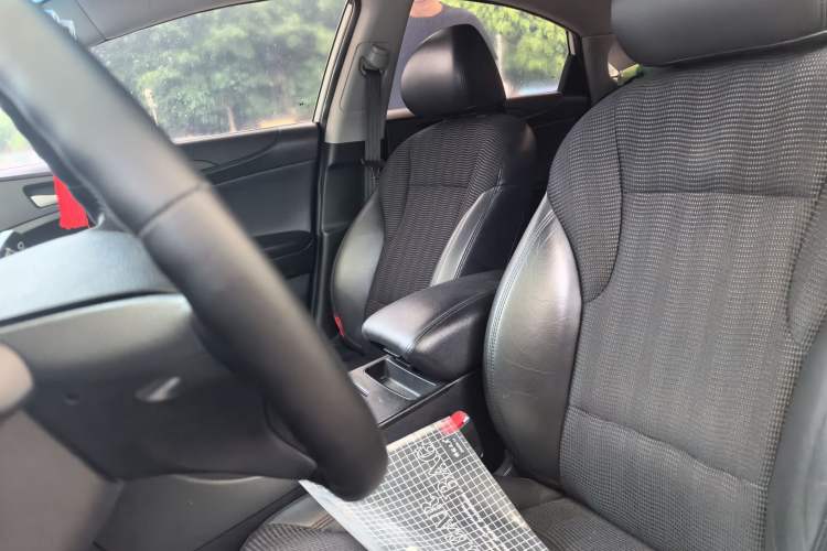 Used Hyundai Sonata 2013 2.0L Automatic Leading Edition Left Front Seat