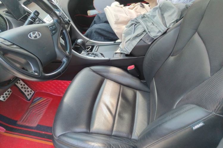 Used Hyundai Sonata 2013 2.0L Automatic Luxury Edition Left Front Seat