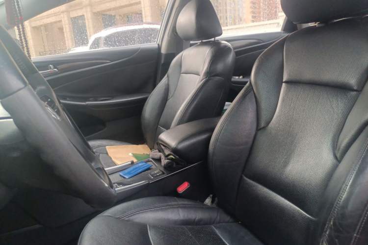 Used Hyundai Sonata 2013 2.0L Automatic Luxury Edition Left Front Seat