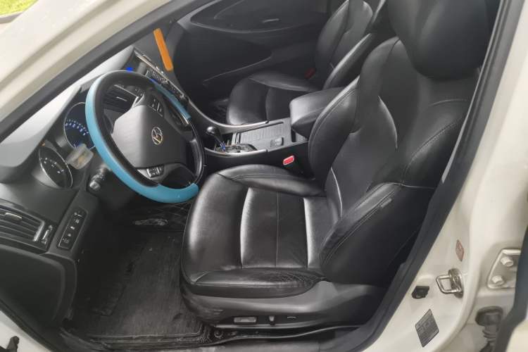 Used Hyundai Sonata 2013 2.0L Automatic Luxury Edition Left Front Seat