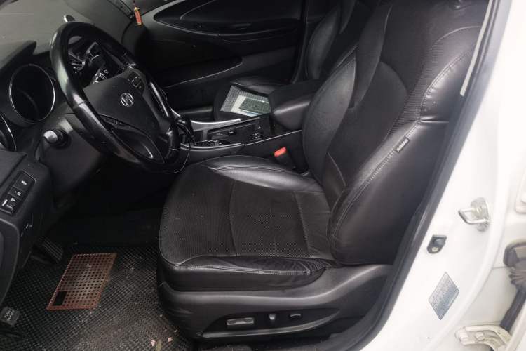 Used Hyundai Sonata 2013 2.4L Automatic Luxury Version China IV Standard Left Front Seat