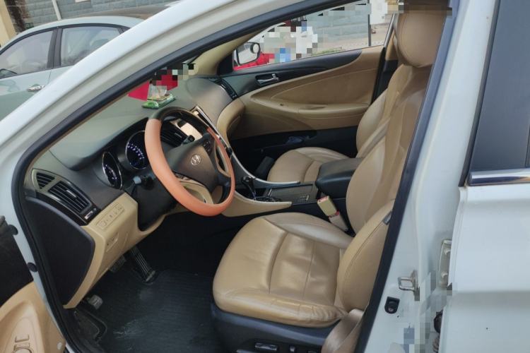 Used Hyundai Sonata 2013 2.0L Automatic Luxury Edition Left Front Seat