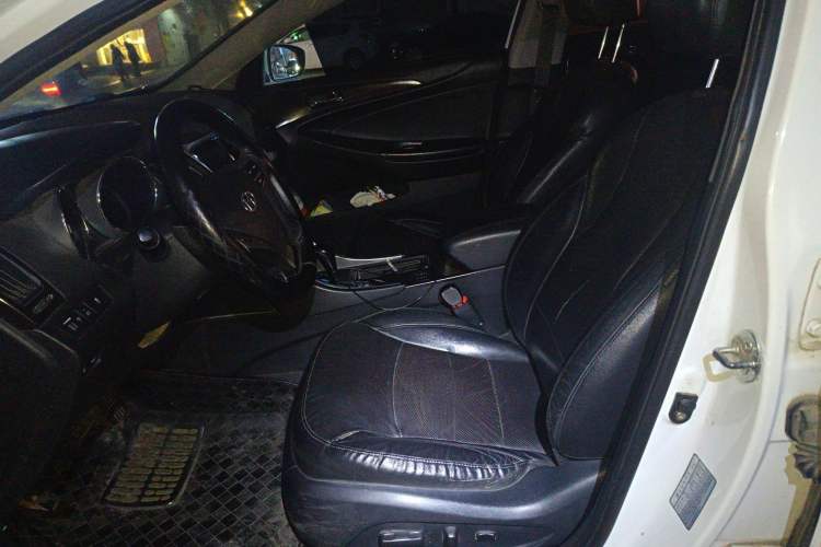 Used Hyundai Sonata 2013 2.4L Automatic Luxury Version China IV Standard Left Front Seat