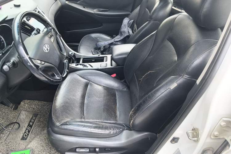 Used Hyundai Sonata 2013 2.0L Automatic Luxury Edition Left Front Seat